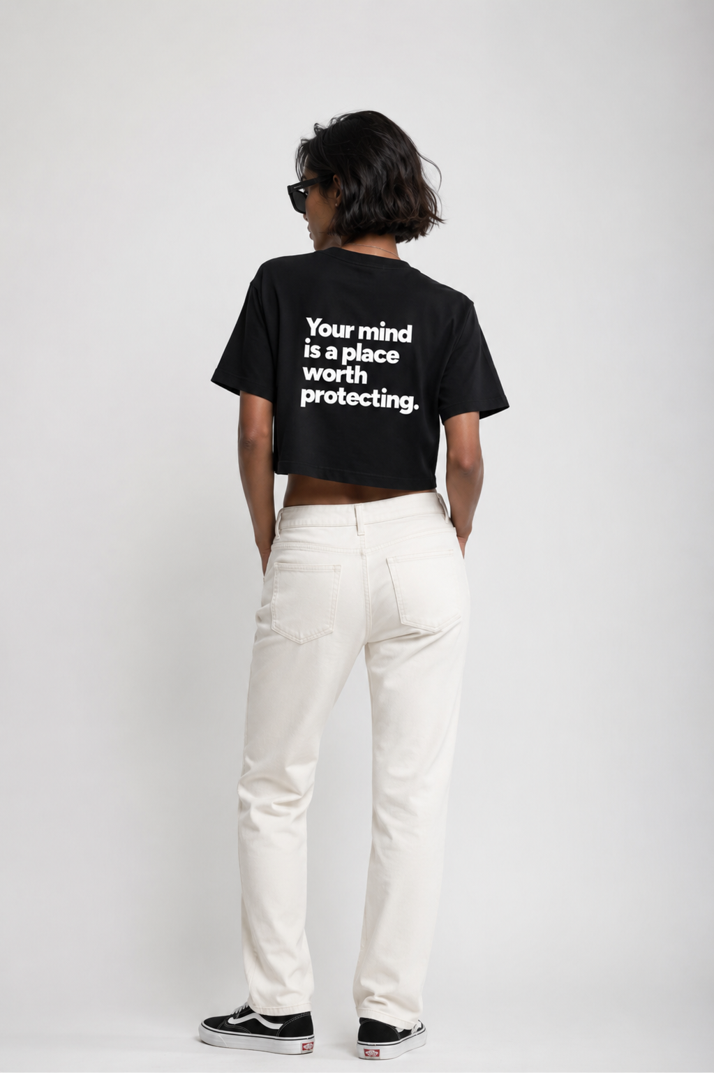 Women Crop Tee Black