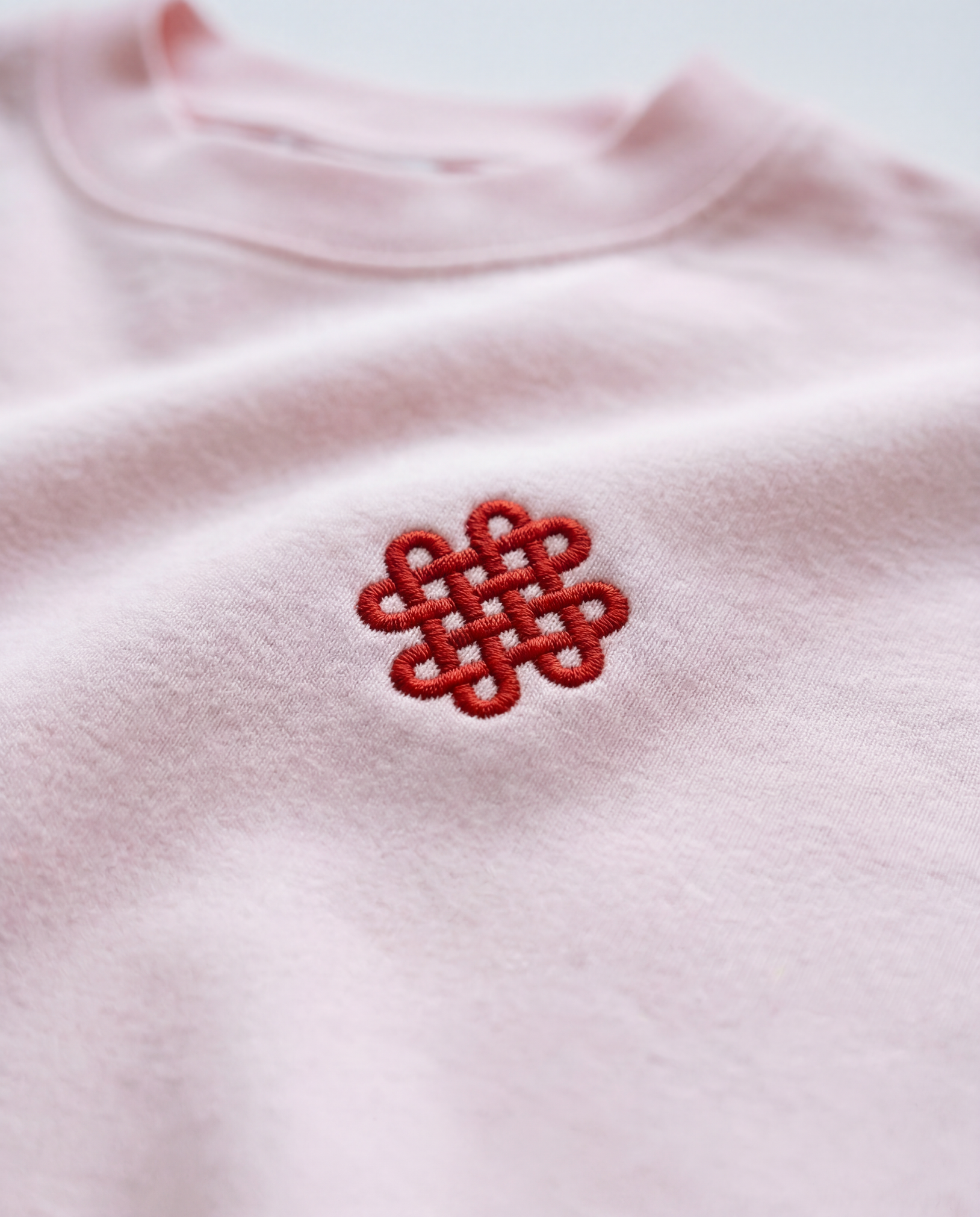 Women Crop Tee Pink